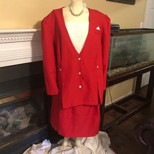 Plus size skirt suit